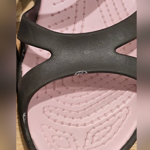 Crocs Meleen Crossband Sandals, GUC, Size 8 - Picture 4 of 7